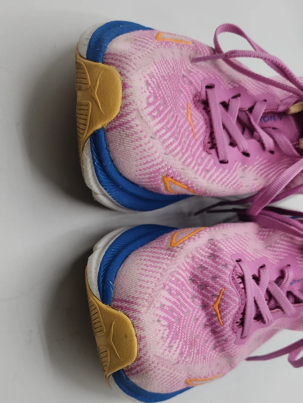 Hoka Women's Clifton 9 Pink and Blue Athletic Running Shoes Size 7.5 2E